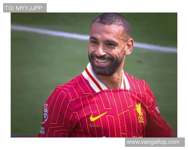 法老心中的足球偶像是谁揭秘他对明星球员的热爱与支持