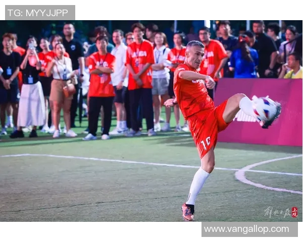 美剧中的足球明星如何在荧幕上展现运动魅力与人生挑战