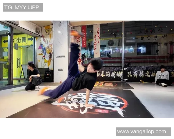 广州街舞队在世界滑板锦标赛中的崛起与成长历程全景揭秘 广州街舞队在世界滑板锦标赛中的崛起与成长历程全景揭秘
